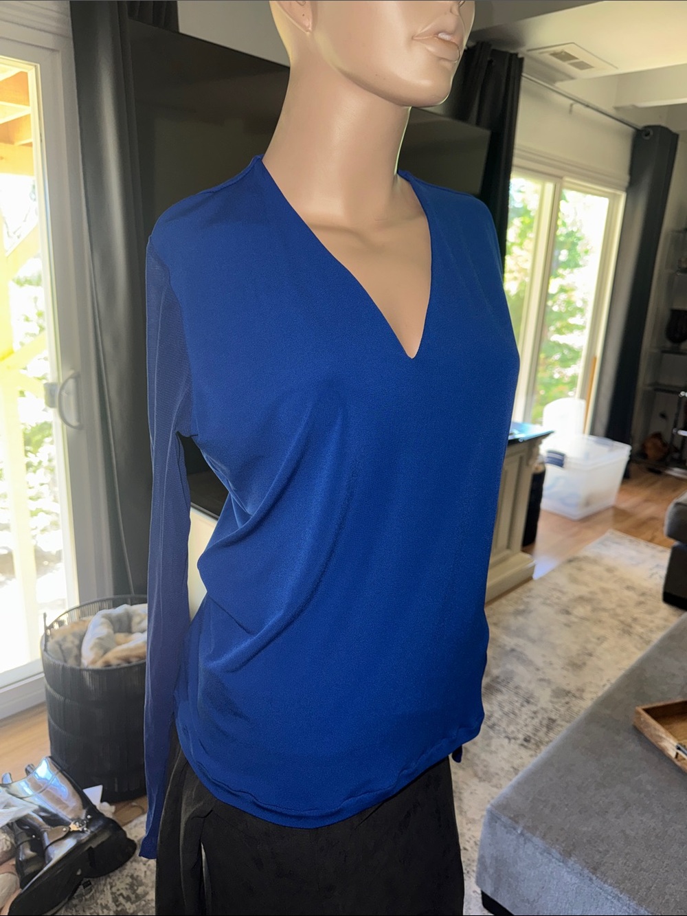 V-Neck Long Sleeve Women's Top - Royal Blue P 14